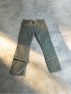 Dockers Slim Tapered Gray - Classic Straight Fit